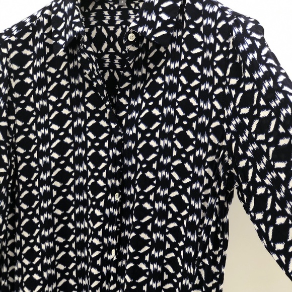 Elliott Lauren Ikat Print Blouse Navy & White Sz 6 - Picture 11 of 13